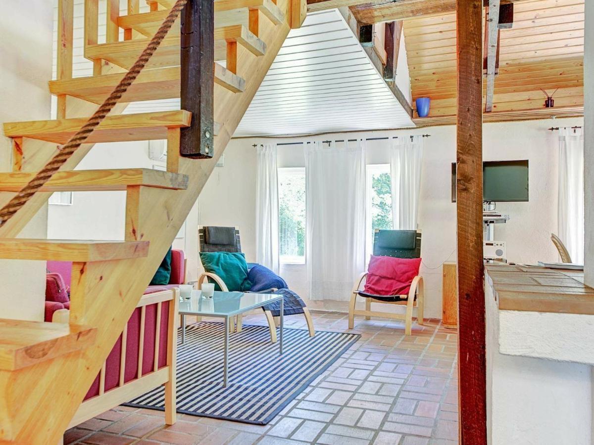 6 Person Holiday Home In Aakirkeby Phòng bức ảnh